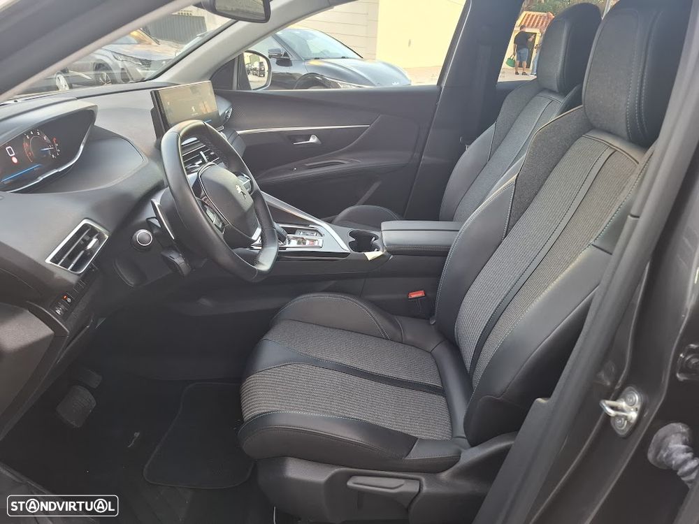 Peugeot 3008 1.2 PureTech Allure EAT8 - 30