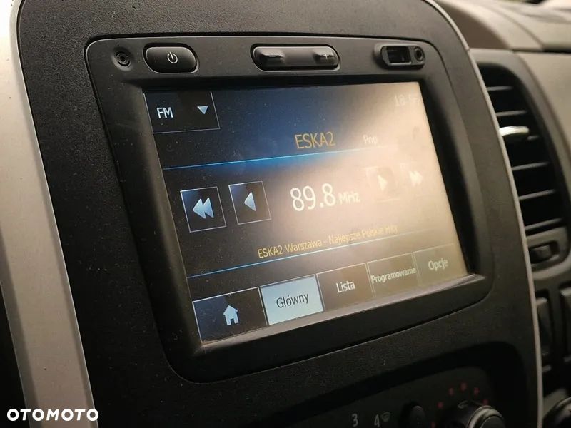 Renault Trafic - 19