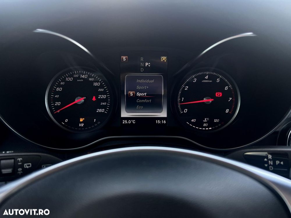 Mercedes-Benz GLC 300 4MATIC 9G-TRONIC AMG Line - 20