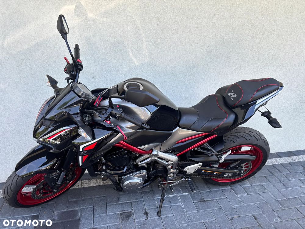 Kawasaki Z 900 - 3