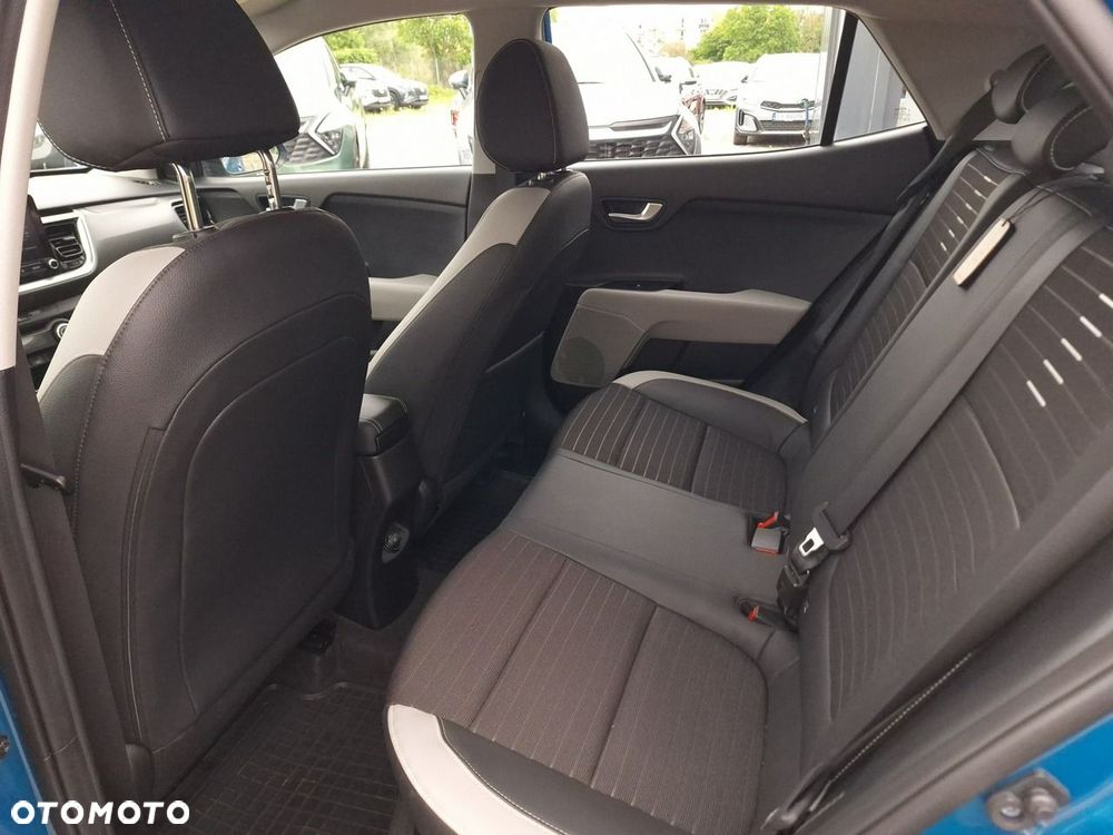 Kia Stonic 1.0 T-GDI L - 22