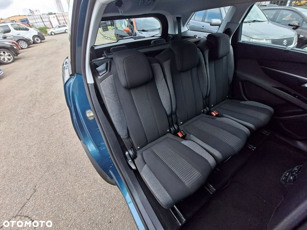 Peugeot 5008 BlueHDi 130 Allure Pack - 23