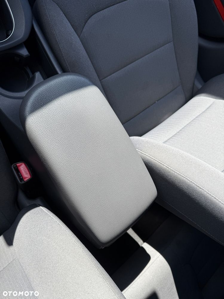 Hyundai IONIQ hybrid Premium - 36