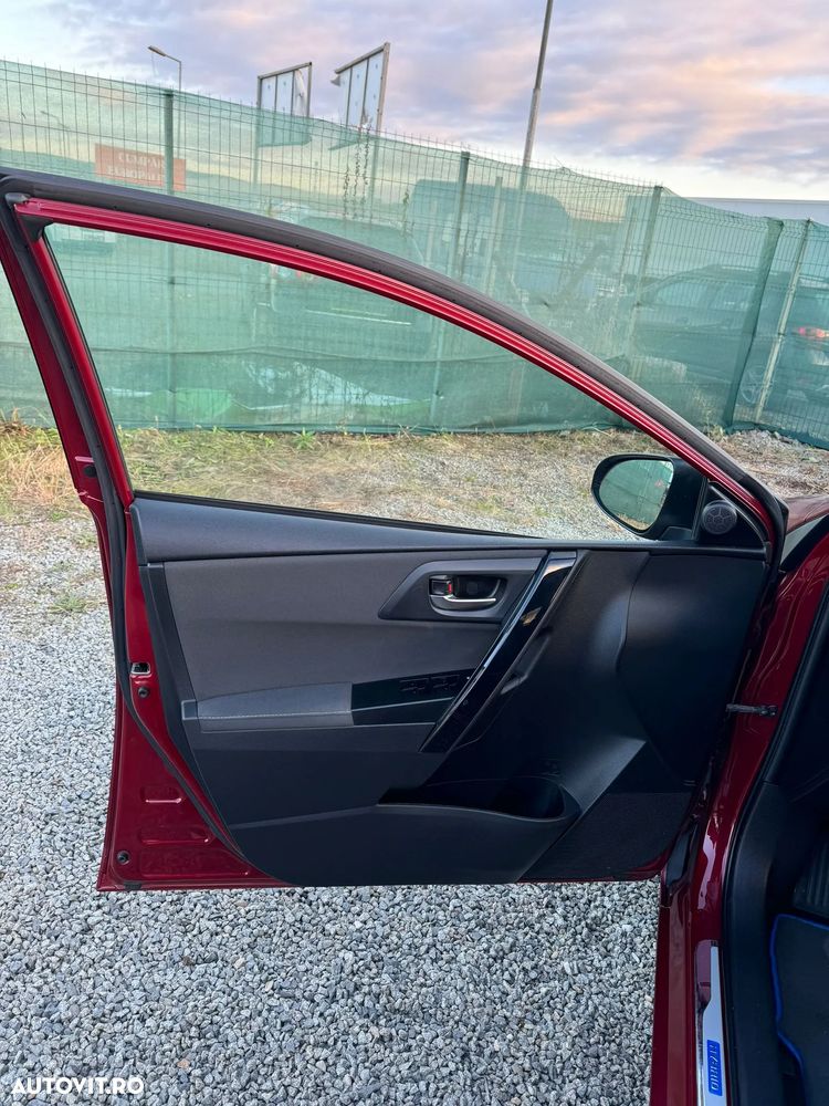 Toyota Auris - 26