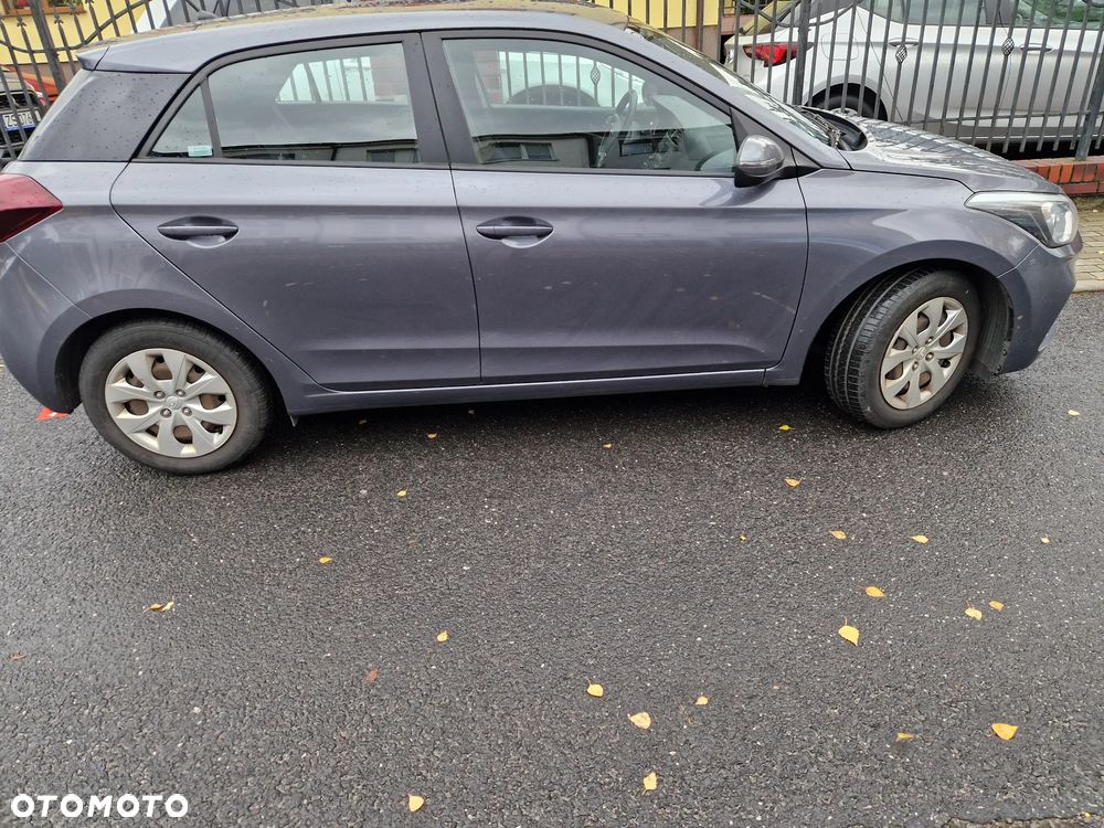 Hyundai i20 1.2 Classic Plus - 4