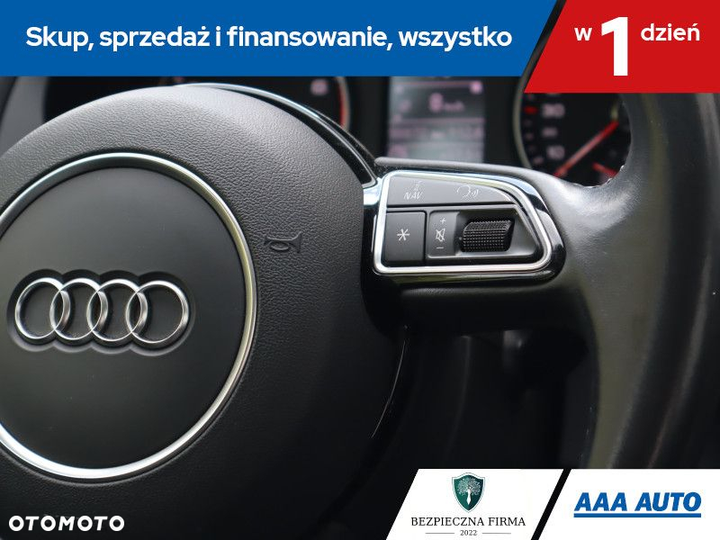 Audi Q3 - 17