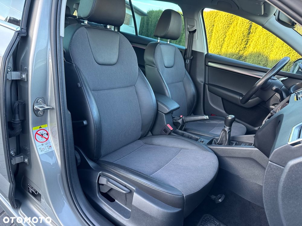 Skoda Octavia 1.6 TDI Premium Edition - 9