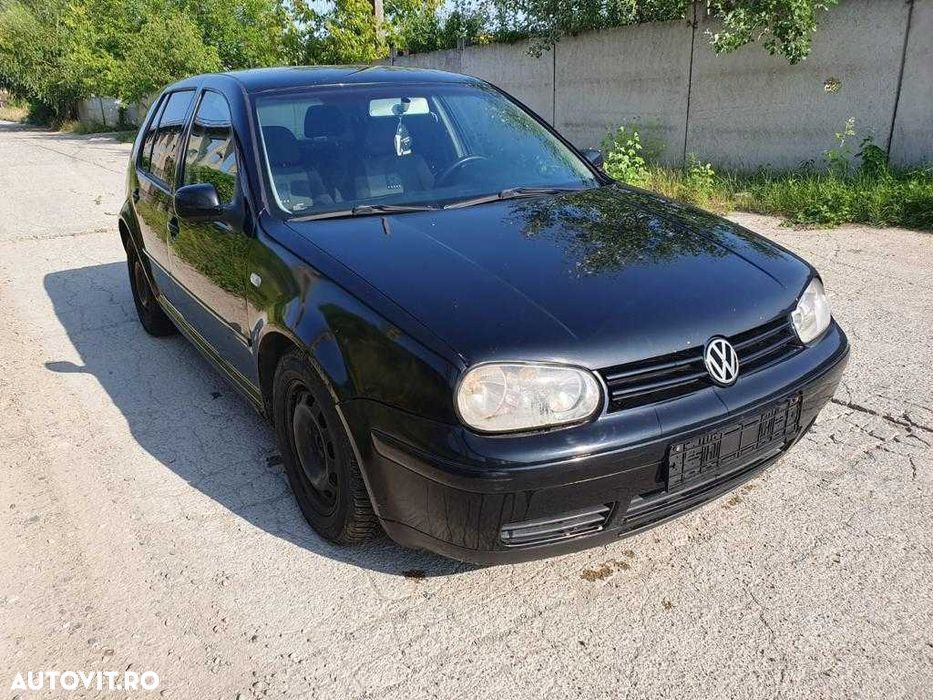 Dezmembrez Volkswagen Golf (1J1) Hatchback 1.9 TDI ATD 2001 - 2