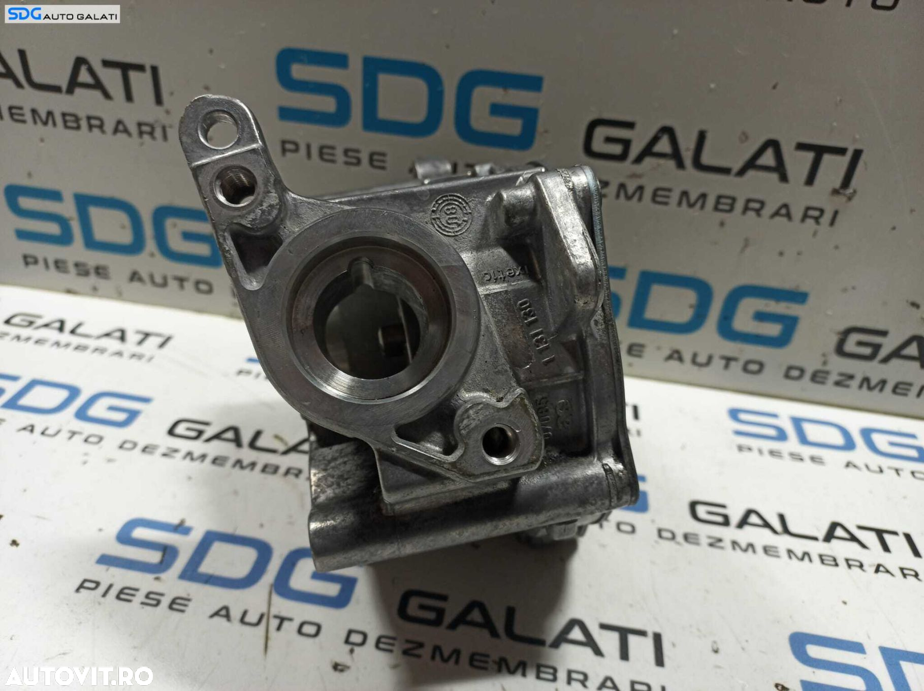 Pompa Vacum Vacuum Volkswagen Passat B7 2.0 TFSI 2010 - 2015 Cod 06J145100C [M4051] - 4
