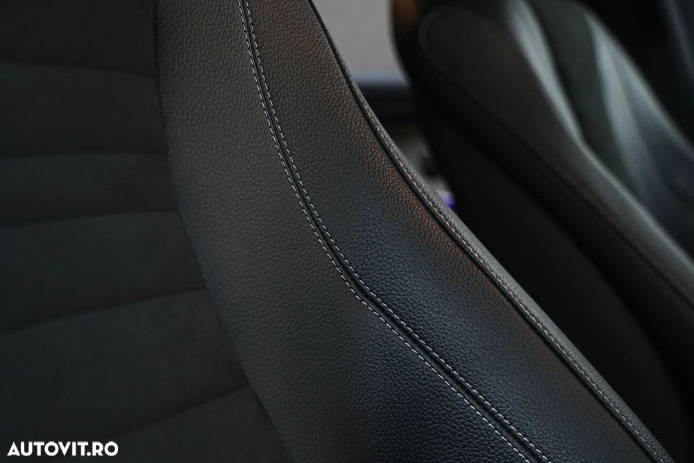 Mercedes-Benz E 300 de 9G-TRONIC AMG Line - 25