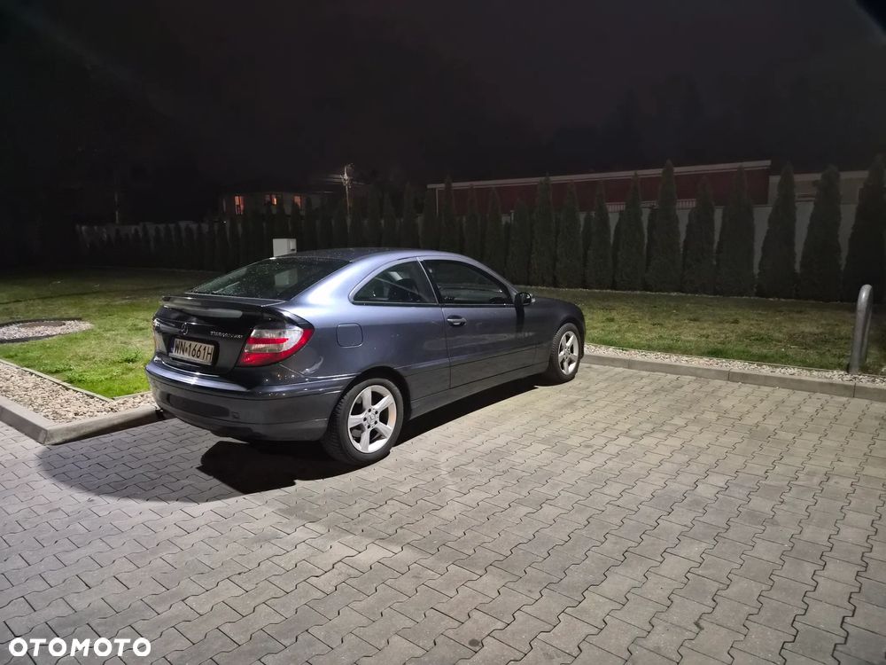 Mercedes-Benz Klasa C 180 Kompressor - 12