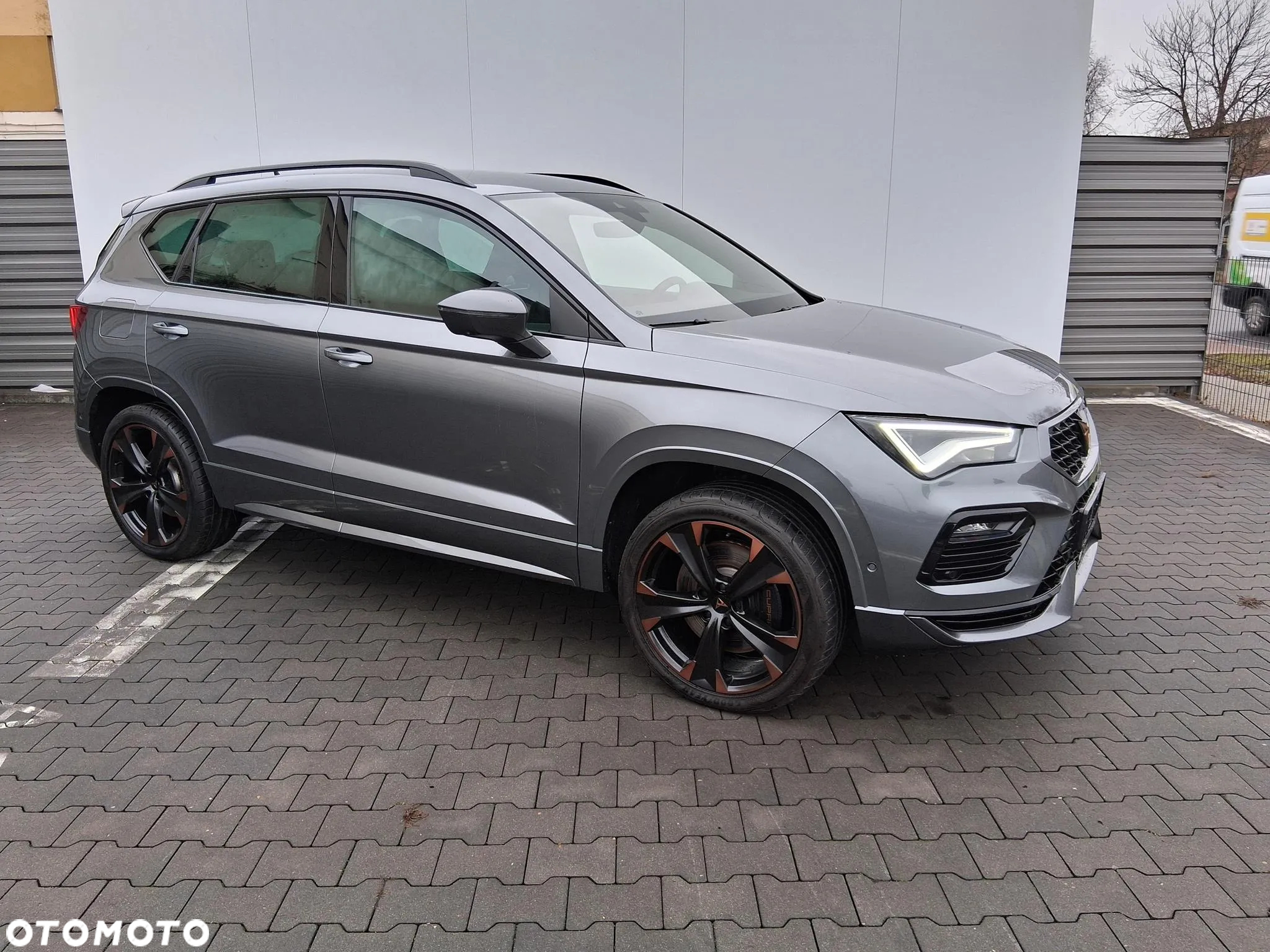 Cupra Ateca 2.0 TSI 4Drive VZ DSG - 3
