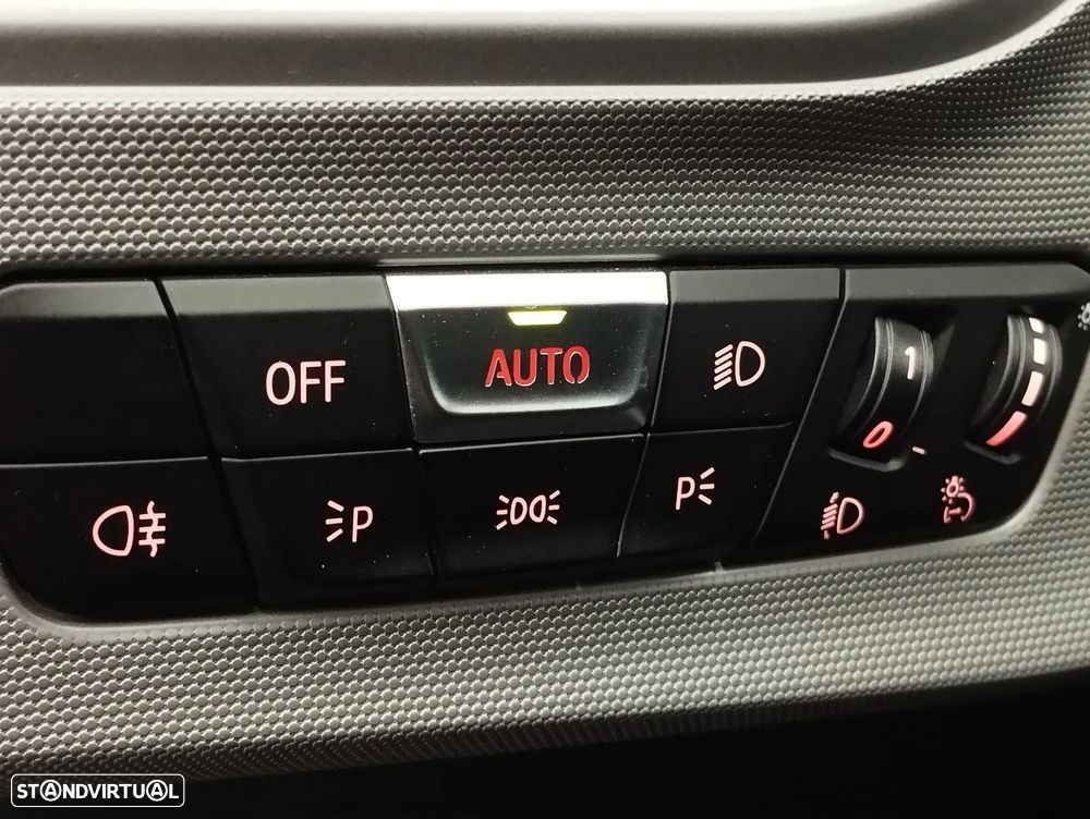 BMW 216 Gran Coupé d Advantage - 16