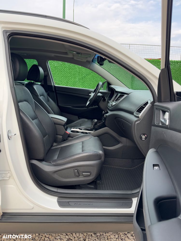 Hyundai Tucson blue 1.7 CRDi 2WD DCT Premium - 11