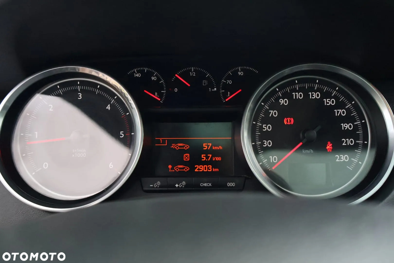 Peugeot 508 2.0 HDi Allure - 16