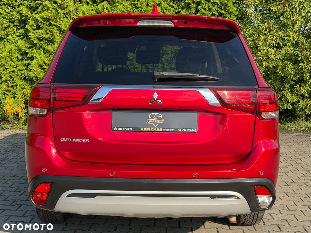 Mitsubishi Outlander 2.0 2WD CVT Diamant Edition+ - 16