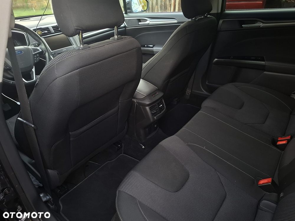 Ford Mondeo - 19