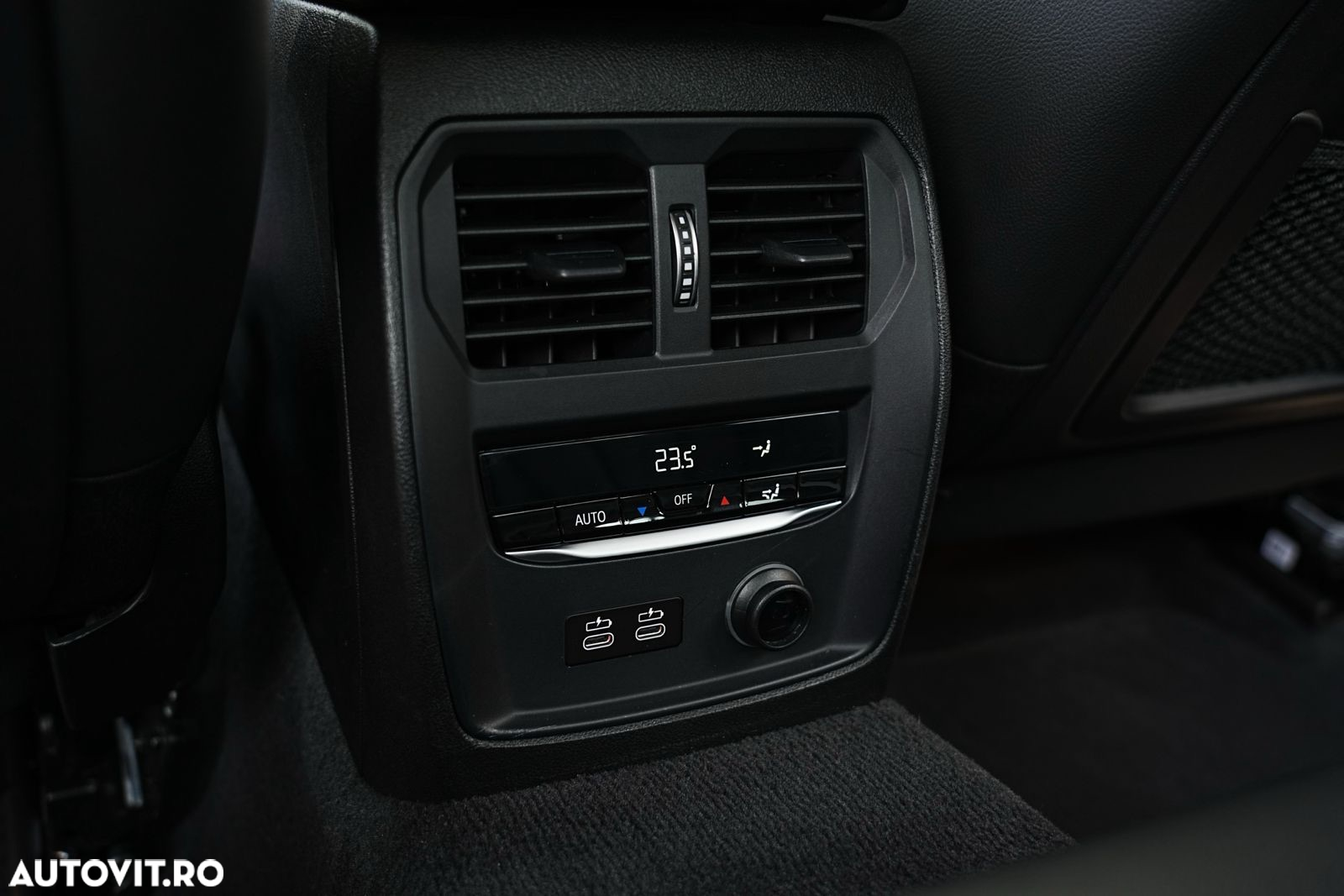 BMW Seria 3 330e Aut. M Sport - 23