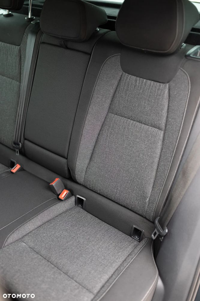 Skoda Karoq 1.6 TDI SCR 4x2 Style DSG - 12