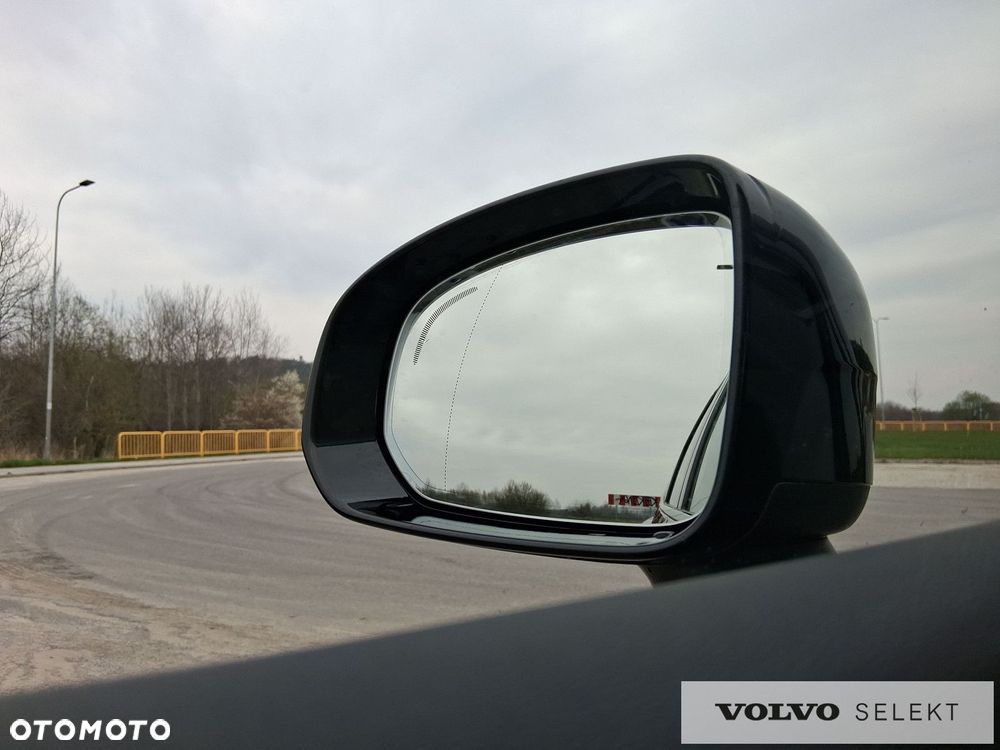 Volvo XC 60 - 22