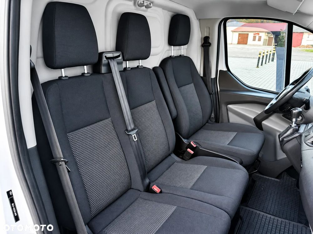 Ford Transit Coustom - 10