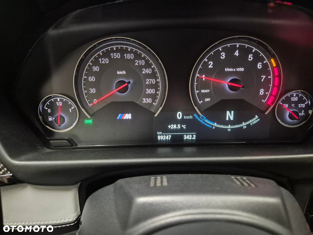 BMW M4 - 10