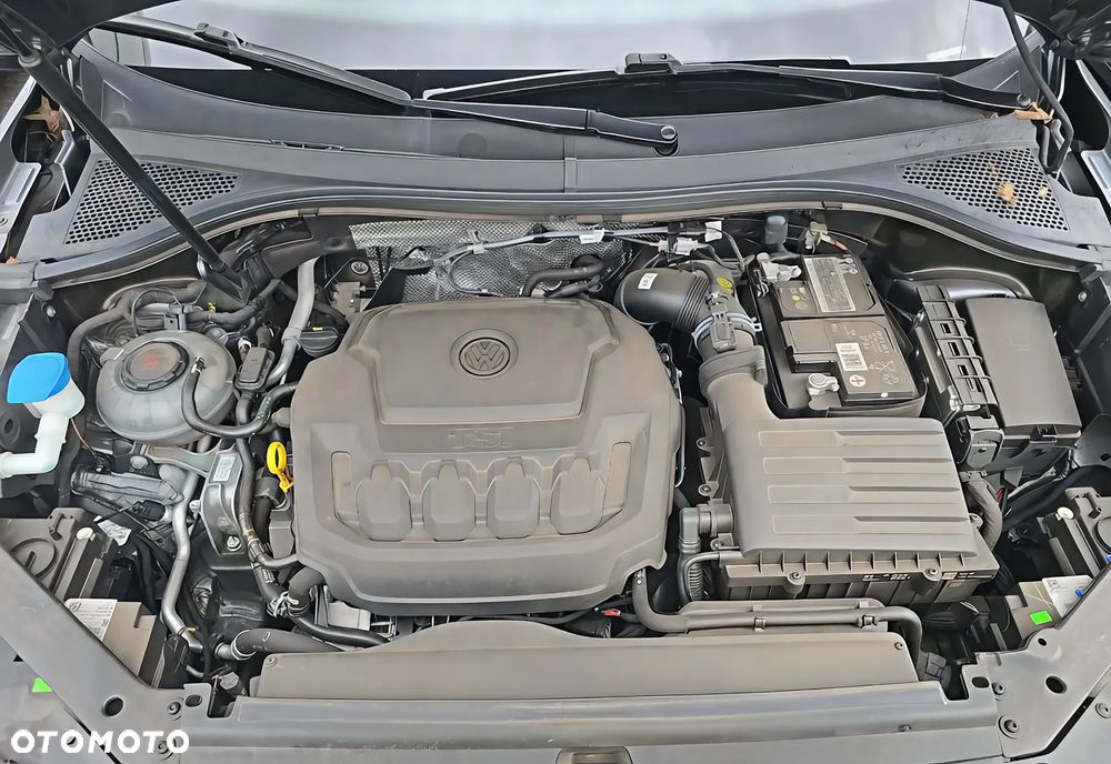 Volkswagen Tiguan - 20