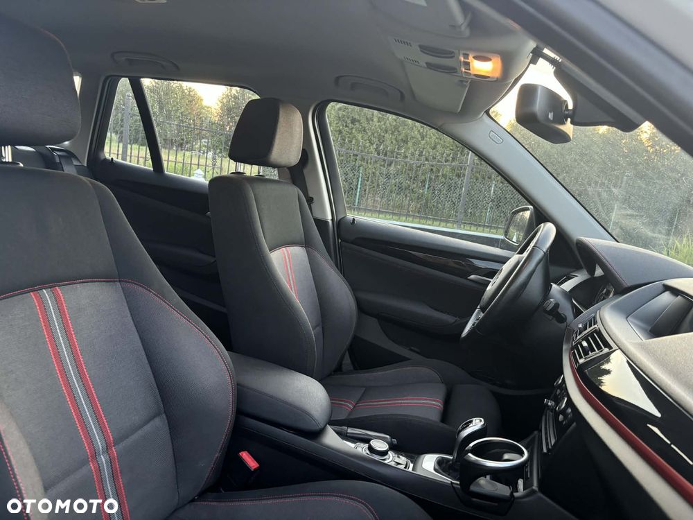 BMW X1 xDrive18d Sport Line - 7