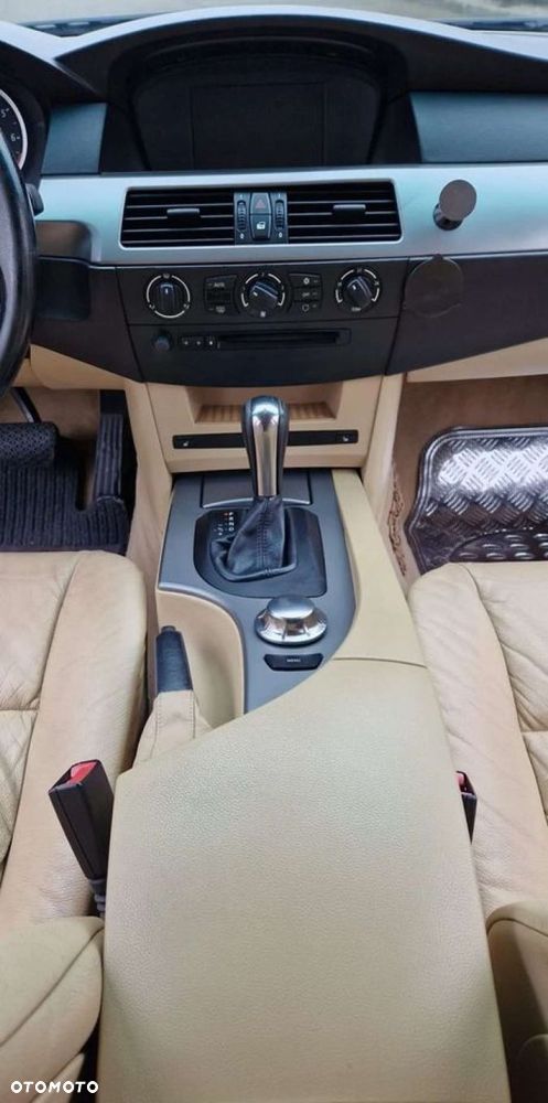 BMW Seria 5 - 8