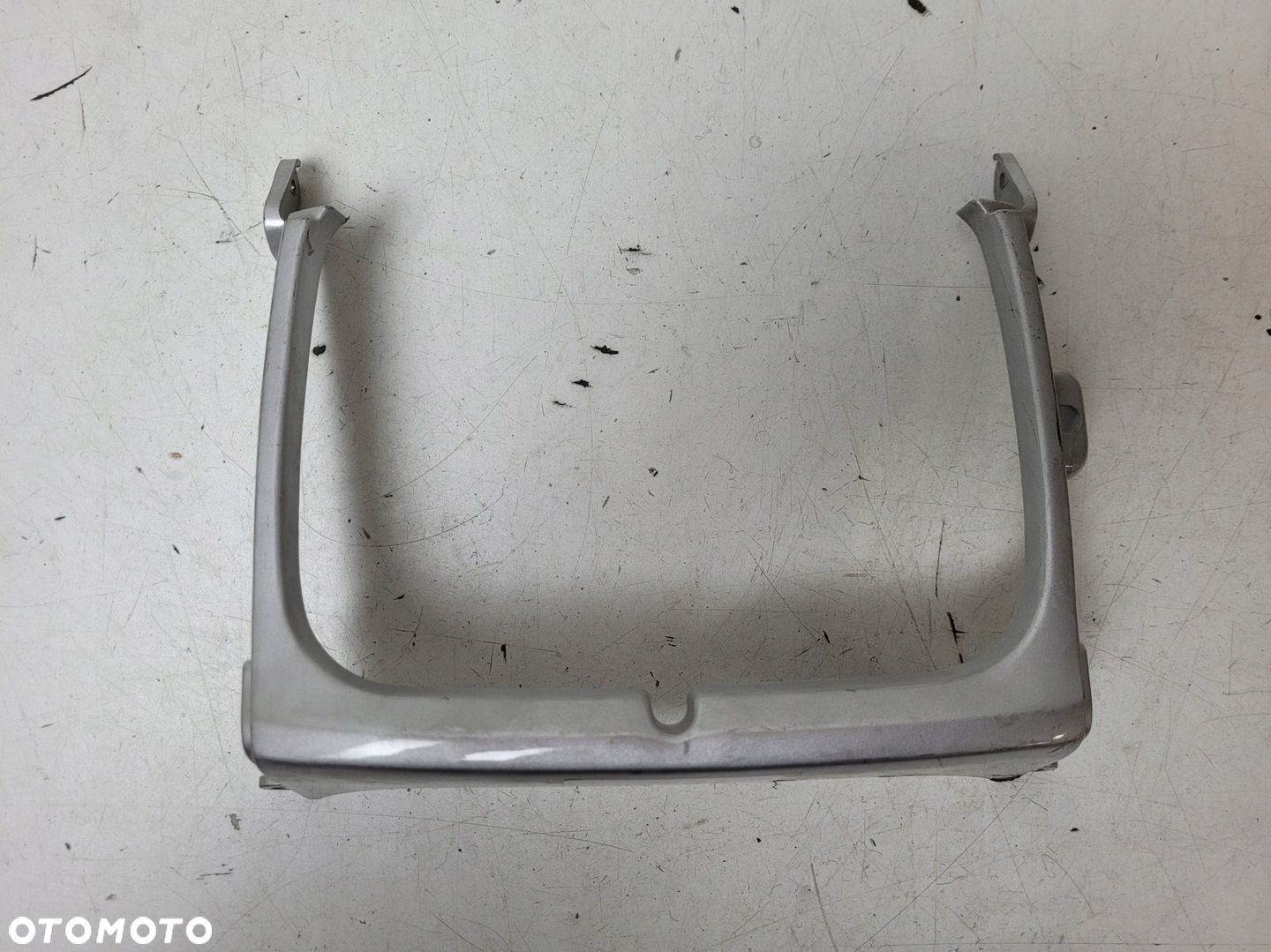 HONDA VF 1000 84-86 OSŁONA LAMPY WYPEŁNIENIE CZASZY - 1