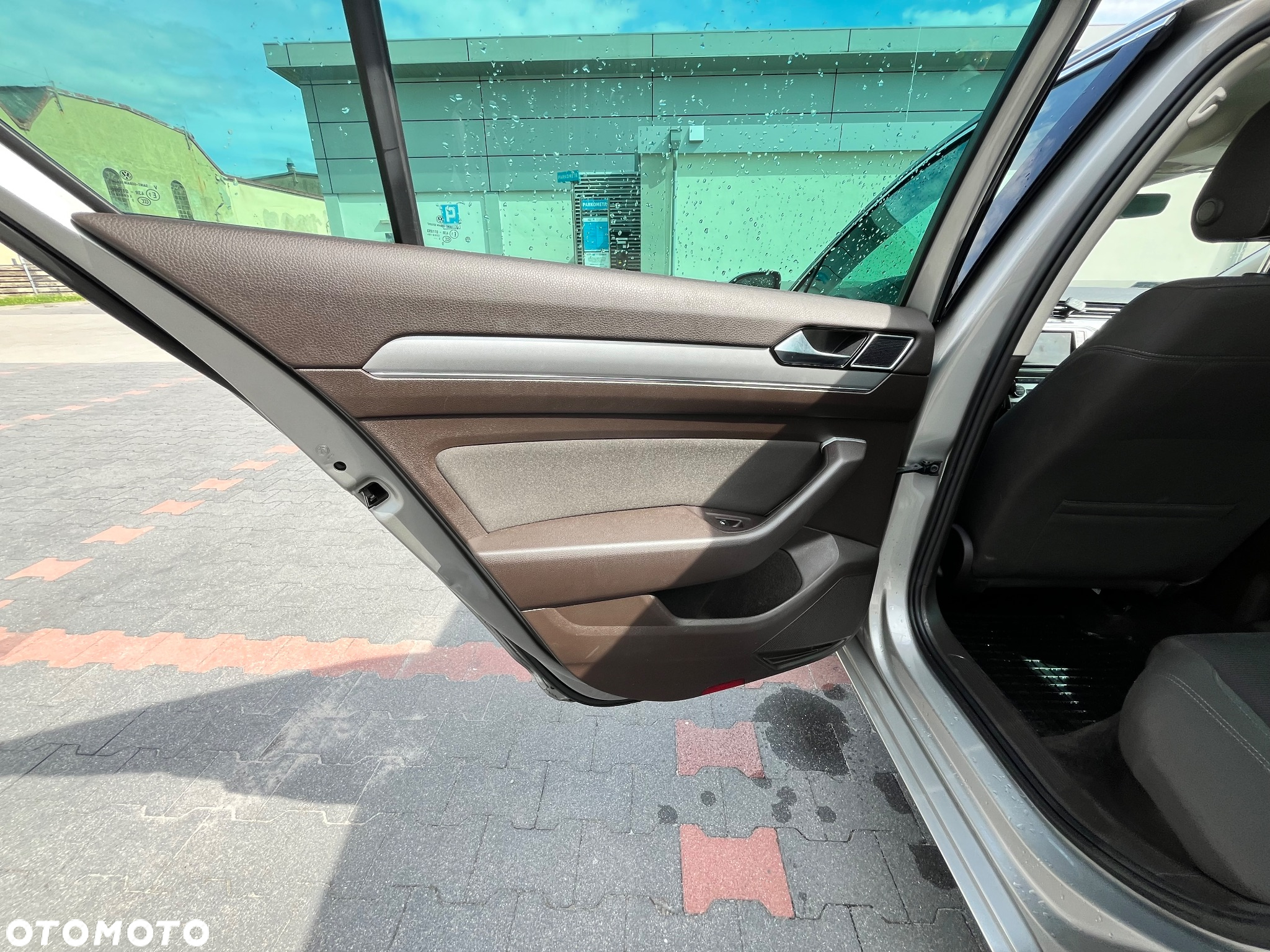 Volkswagen Passat 2.0 TDI SCR Highline DSG - 14