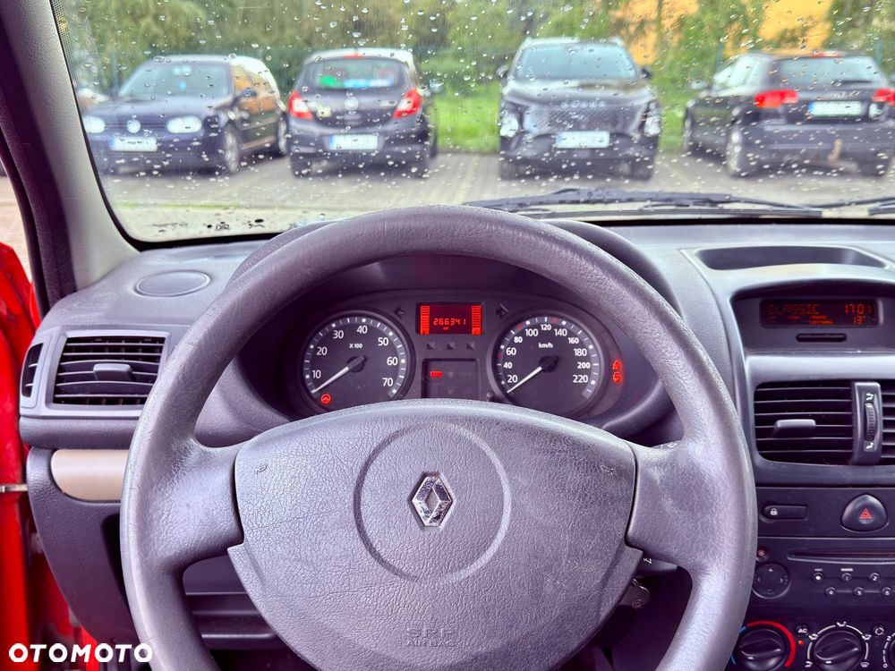 Renault Clio 1.5 dCi Expression - 6
