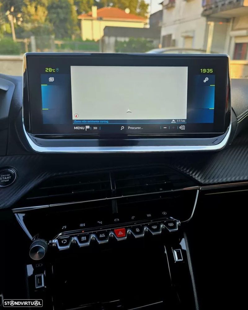 Peugeot e-2008 50 kWh Allure - 24
