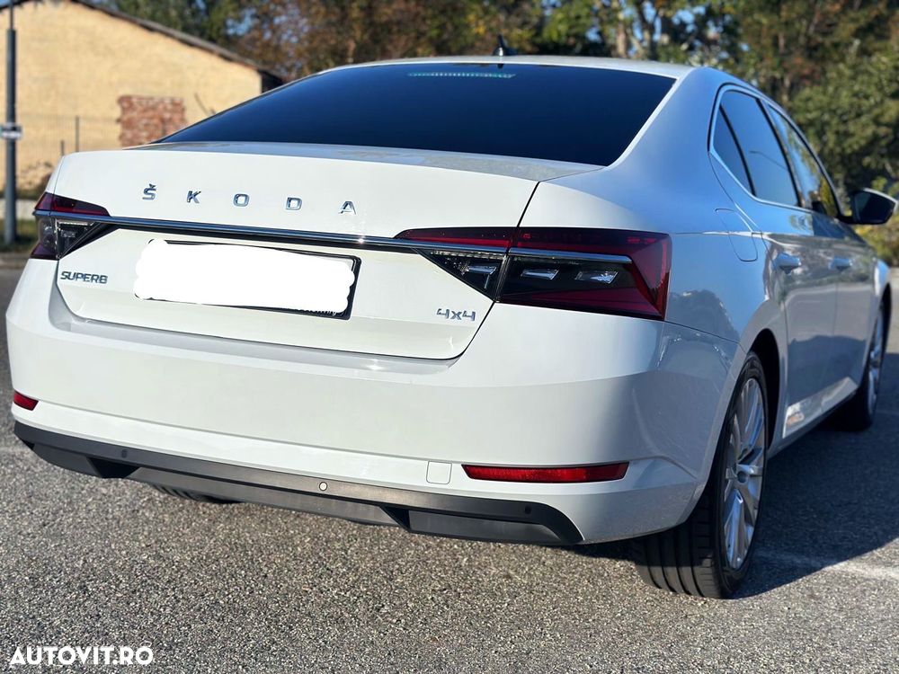 Skoda Superb 2.0 TDI 4x4 DSG Style - 3