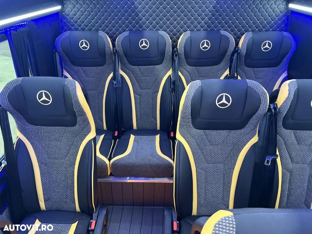 Mercedes-Benz Sprinter 517 CDI Microbuz 19+1+1 - 19