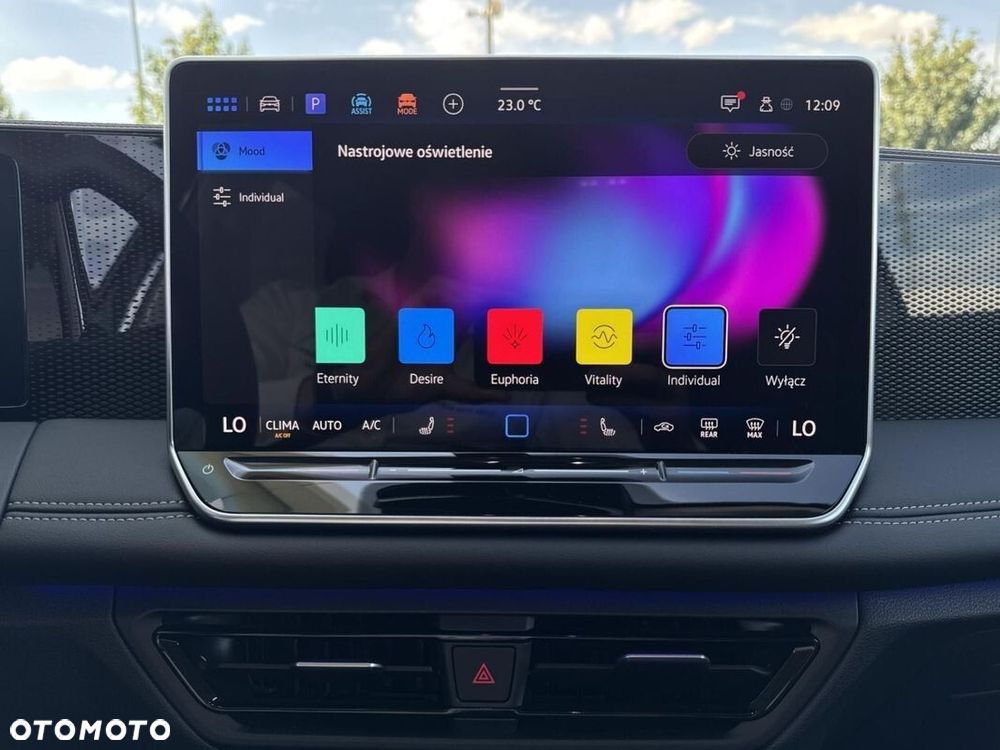 Volkswagen Tiguan 1.5 eTSI Life DSG - 19