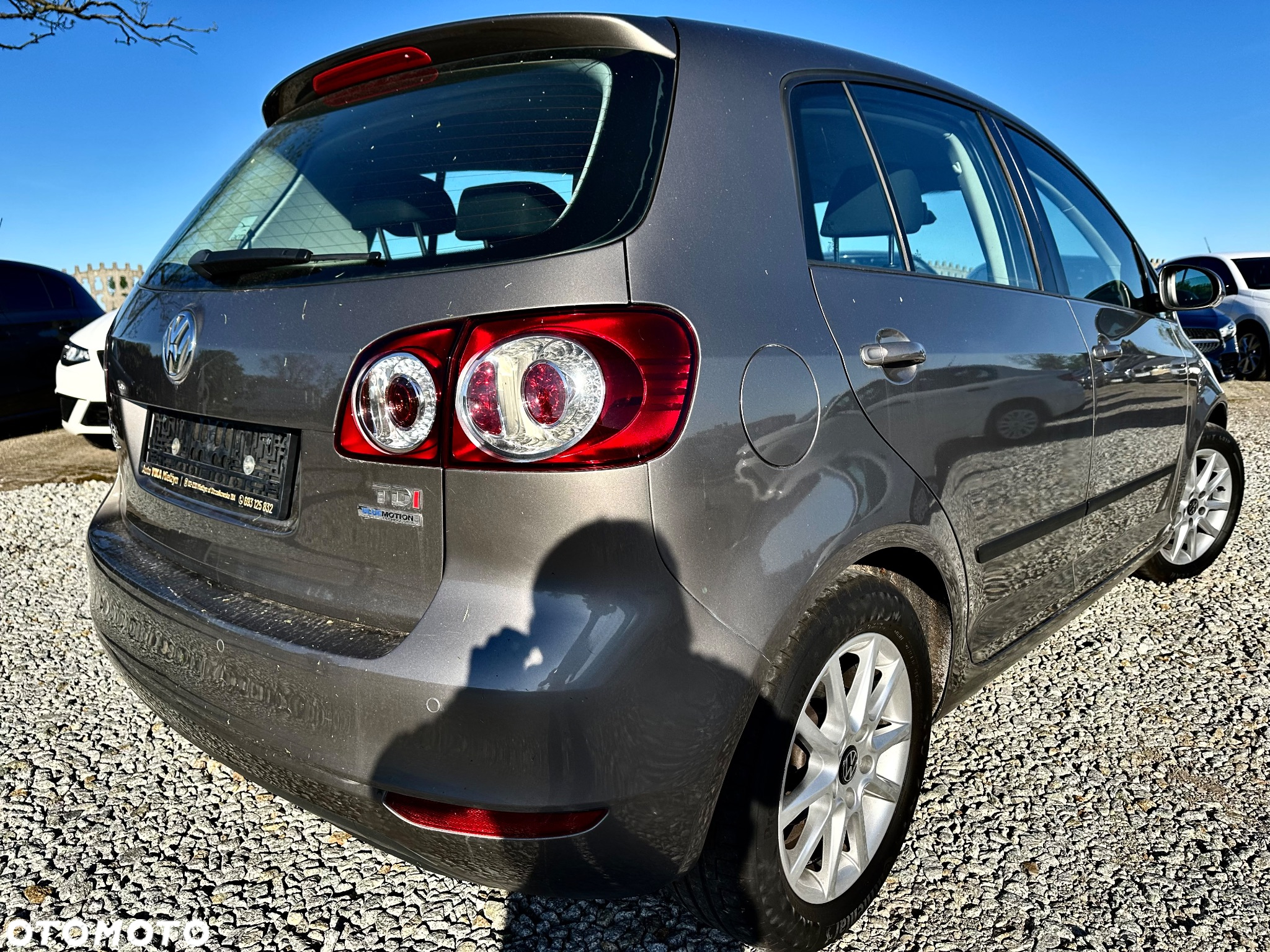 Volkswagen Golf Plus 1.6 TDI Comfortline - 29