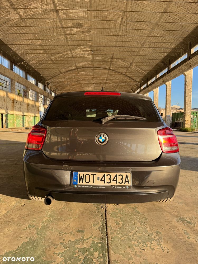 BMW Seria 1 116i Sport Line - 14