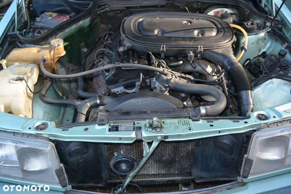 Mercedes-Benz W201 (190) - 9