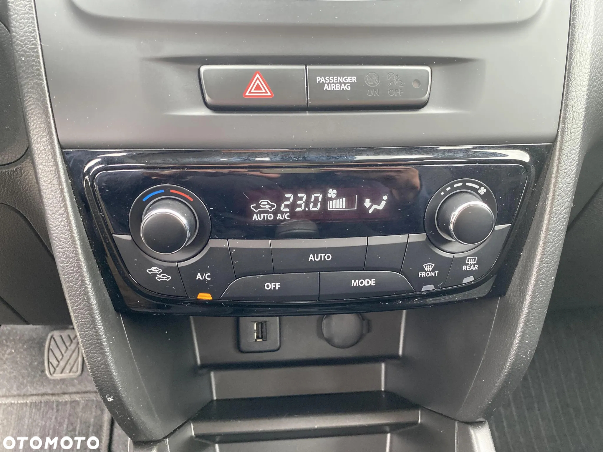 Suzuki Vitara 1.4 Boosterjet SHVS Comfort Plus 2WD - 17