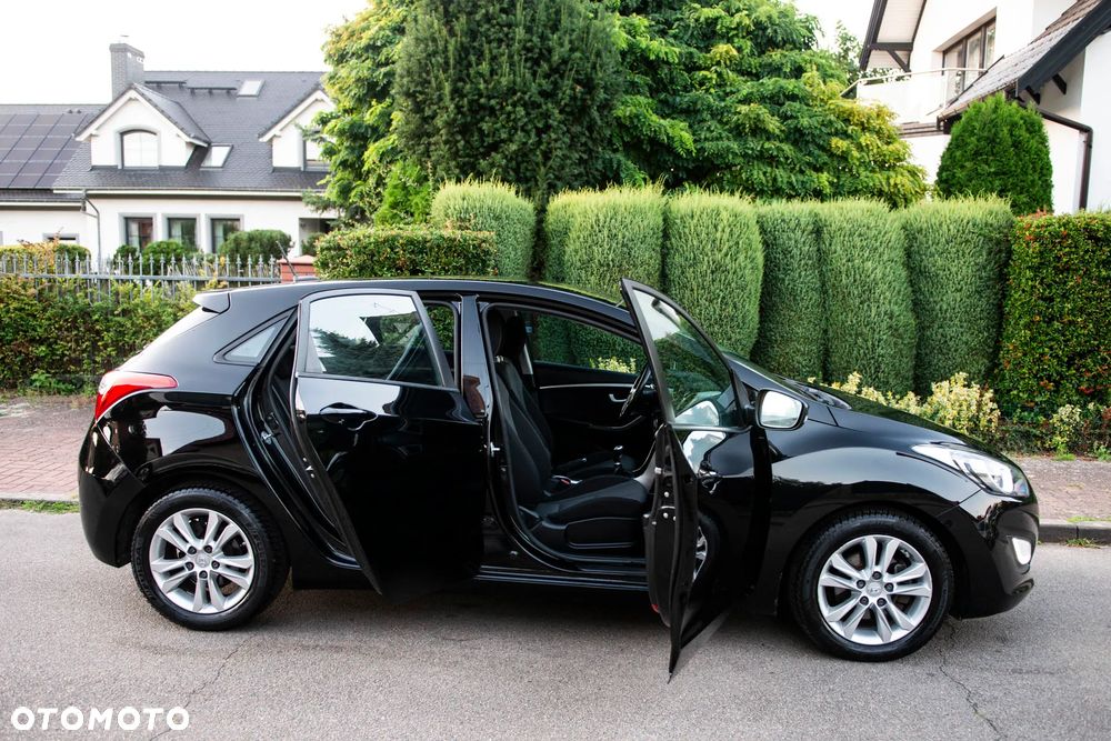 Hyundai i30 1.4 Advantage - 8
