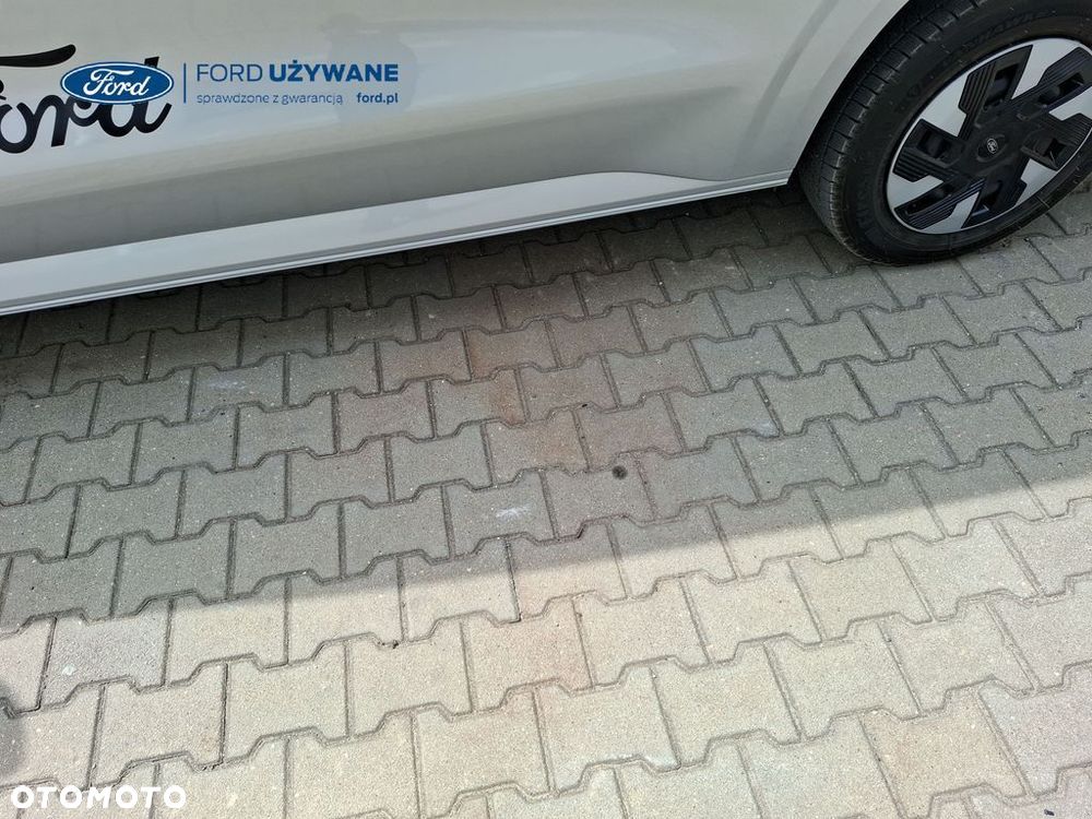 Ford Tourneo-custom - 13