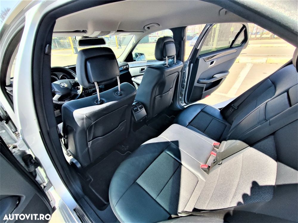 Mercedes-Benz E - 10