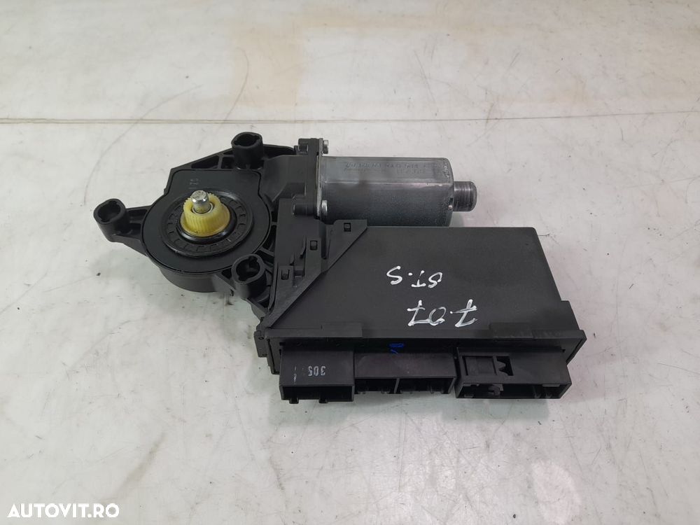 Motoras geam stanga spate 8E0959801E Audi A4 B7 [2004 - 2008] 2.0 TDI - 2