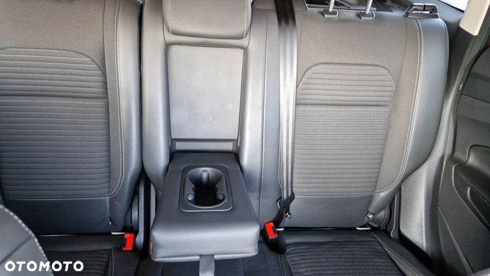 Ford Kuga 2.5 FHEV FWD ST-Line X eCVT - 21
