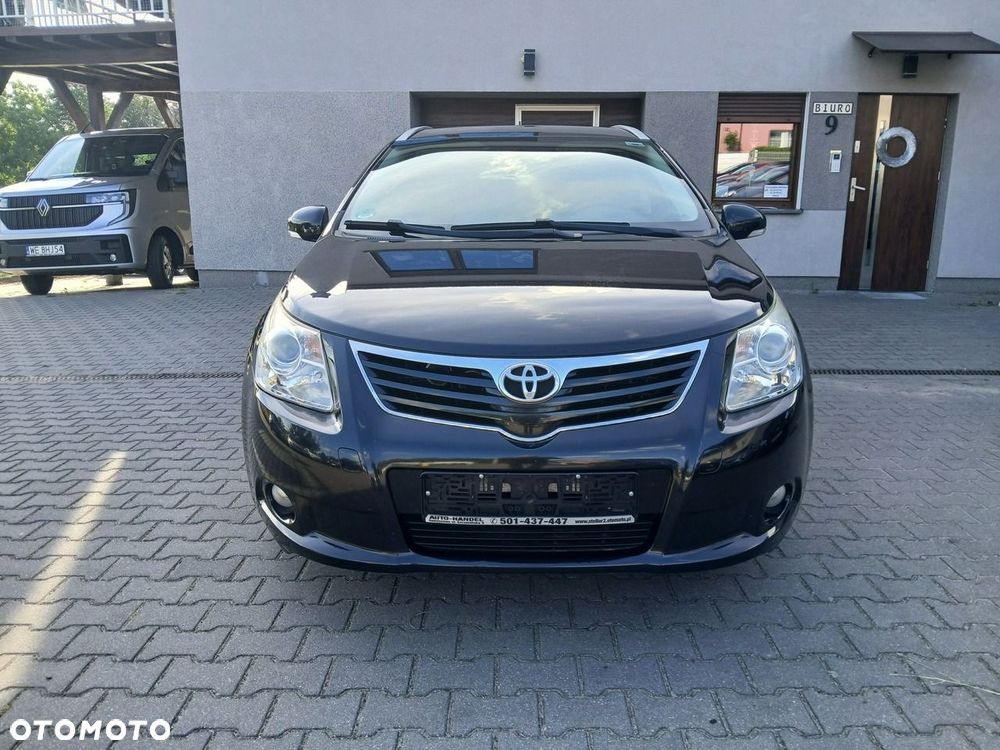 Toyota Avensis 2.2 D-4D Style - 3