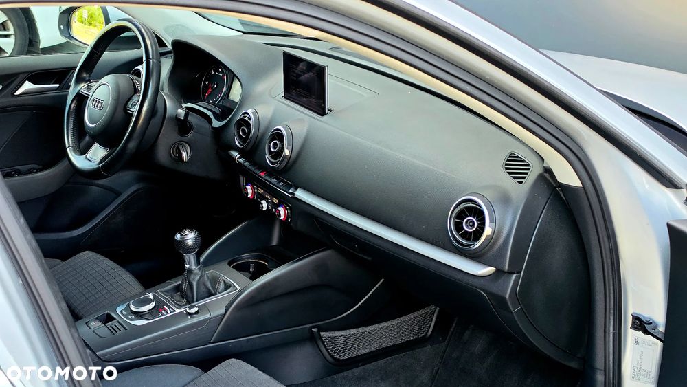 Audi A3 Sportback 2.0 TDI Ambition - 10