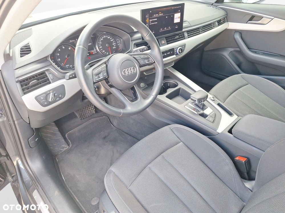 Audi A4 Avant 35 TFSI mHEV Advanced S tronic - 11