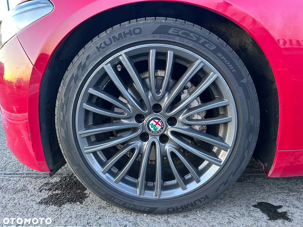 Alfa Romeo Giulia 2.0 Turbo Business - 15