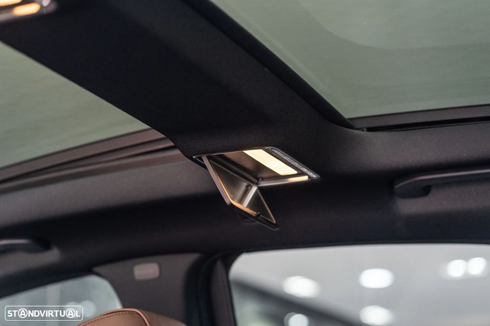 Mercedes-Benz S 560 e L 9G-TRONIC - 29